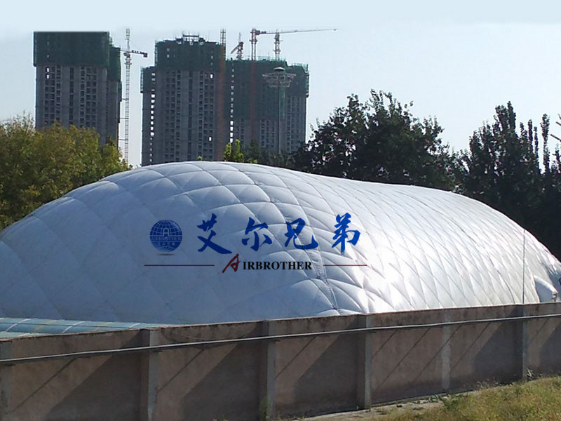 氣膜體育館的出現快速解決多地區的球場建設需求